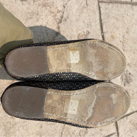 [9.5] J.Crew Black & White, Pink & Blue Diamond Print Almond Toe Tassle Loafers - Picture 8 of 11